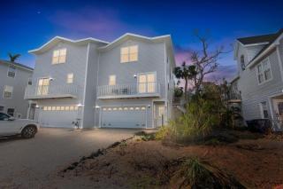 Kismet by the Sea - 1