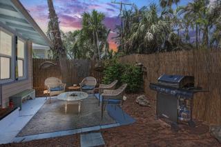 Twin Dolphins Cottage - 6