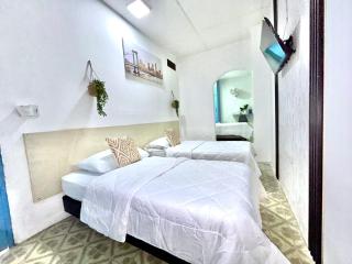 Kasaya Grand Boutique Hotel - 4