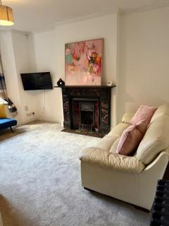 Rutland - Large town centre apartment - 3