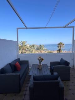 Apartment on the beach - 2