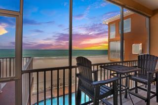 Marbella Villa 6 - 0