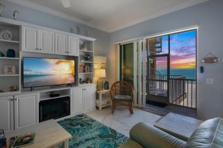 Marbella Villa 6 - 8