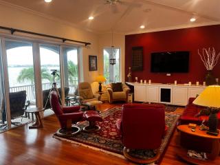 White Pelican House - 7