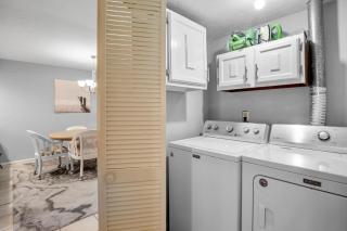 Runaway Bay Unit 273 - 4