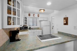 Runaway Bay Unit 256 - 2