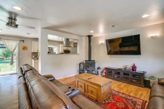 Walk to Rogue X Medford Family Home with Large Yard - 6