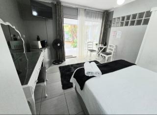 Zhantique Guest House 1- Unit 1 - 8