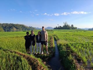 De PO'ONG - Ruteng - 4