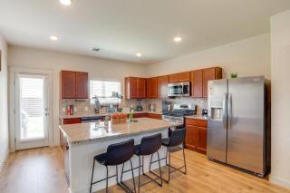 Yard and Office Spacious Family Home in Forney - 4