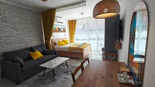 Vivid Sea and City Luxury Studio 2 plus 2 - 3