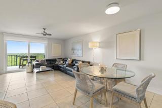 Oceanwalk 17-502 - 3