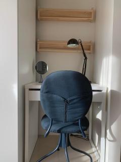 New & lovely 1 BR Makati condo - 8