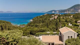 Ruggero by Vintage Travel - 8