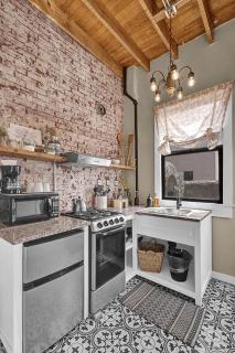 Cozy Casa Mina 1br Near Downtown Parking - 2