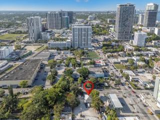 Studio 02 in Edgewater - 10 mins walk to Wynwood - 9