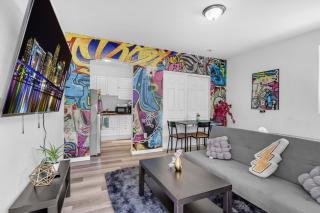 Studio 02 in Edgewater - 10 mins walk to Wynwood - 1