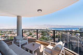 Skyview Apartment- By Harim - 9