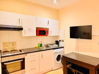 Comfortable one bedroom flat in great Location - 4