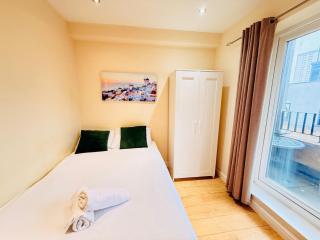 Comfortable one bedroom flat in great Location - 1
