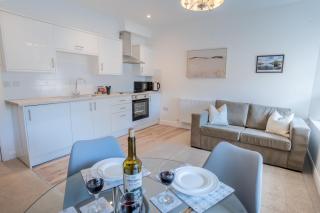 Lonsdale House Boutique Apartments - 5