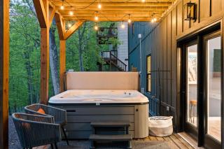 New The Chaletresorthot Tubgameroomfirepit - 5