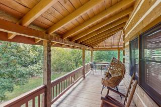 Mountain Grace Lake Retreat - 7