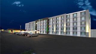 Holiday Inn Chicago Midway Airport S by IHG - 1