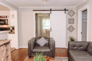 Pet Friendly! Farmhouse near the Harpeth River - 9