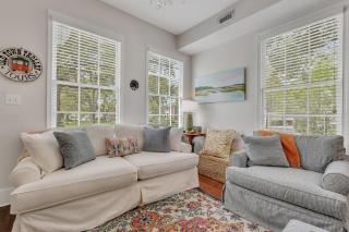 Greene Square Bliss by Lucky Savannah - 4