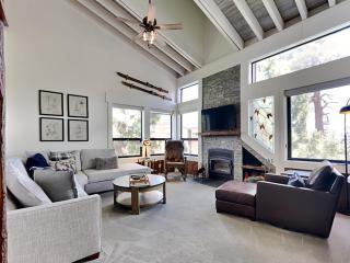 Summer Fun - SLOPESIDE 4BR 3BA with 3 Spas, Pool and Sauna - Perfect for Family and Friend Getaways All Year Round 1849 Condos 693 condo - 8