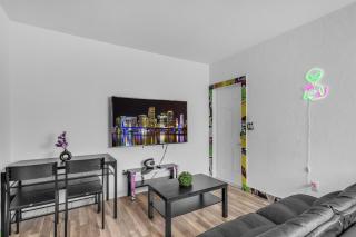 Studio 04 in Edgewater - 10 mins walk to Wynwood - 3