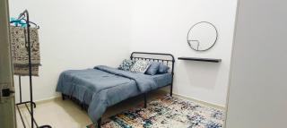 AzGanuHomestay Gong Badak - 9