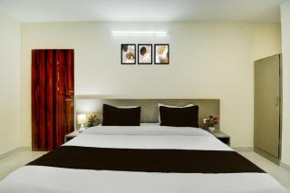 Hotel O Classy Castle - 5