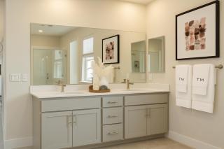 Spacious Master Bedroom with Private Bath in Manteca Home - 5