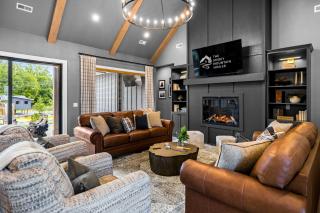 Mountain Luxury Private Resort Style Amenities - 8