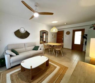 Denia Deveses - 4