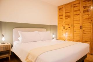 Stylish & Bright 2BR in Miraflores - 9