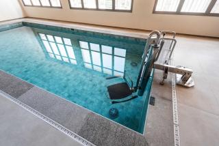 NEW ID Paradise, AC and Wi-Fi, KING Bed - 6