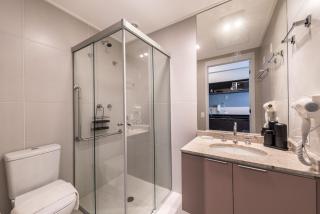 NEW ID Paradise, AC and Wi-Fi, KING Bed - 4