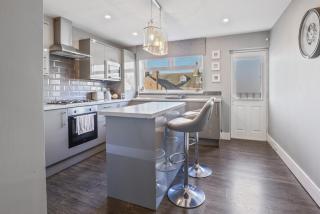 The Beach House - North East Escapes - 2