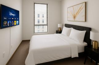 Five Points South Spacious 2BR with 2 Queens - 5