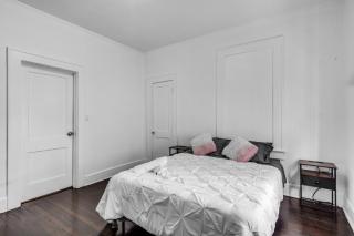 2BR in Edgewater with Parking, 12 min to Ocean Unit6 - 9