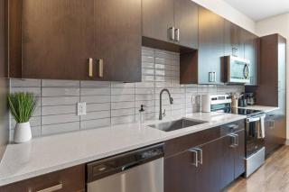 Modern Luxe Oasis, Rooftop Pool, Near Austin - Georgetown - 2