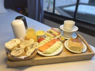 Status Elegance Hotel - Motel - 9