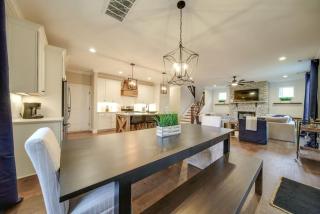 Cozy and Immaculate 4BR Modern Farmhouse Retreat - 9