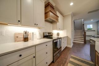 Cozy and Immaculate 4BR Modern Farmhouse Retreat - 3