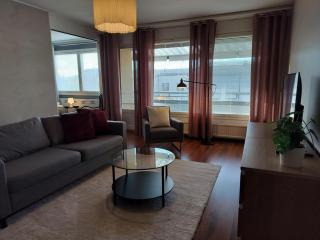Central and Spacious Apartment for 6 - 0