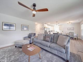 3BR Cozy Mt. Holly River Retreat USNWC Fire Pit - 5