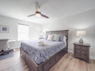 3BR Cozy Mt. Holly River Retreat USNWC Fire Pit - 4